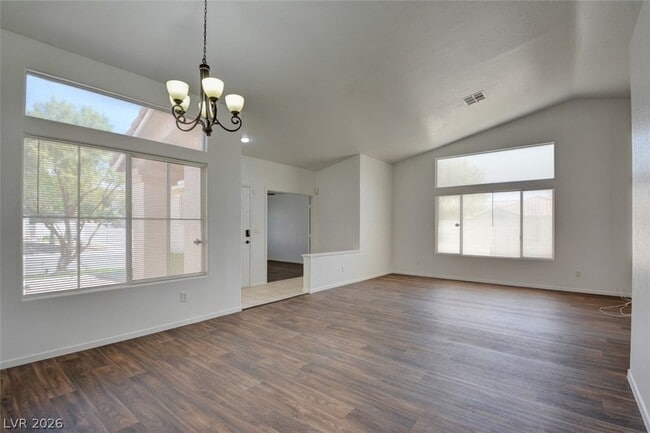 1735 Night Shadow Ave