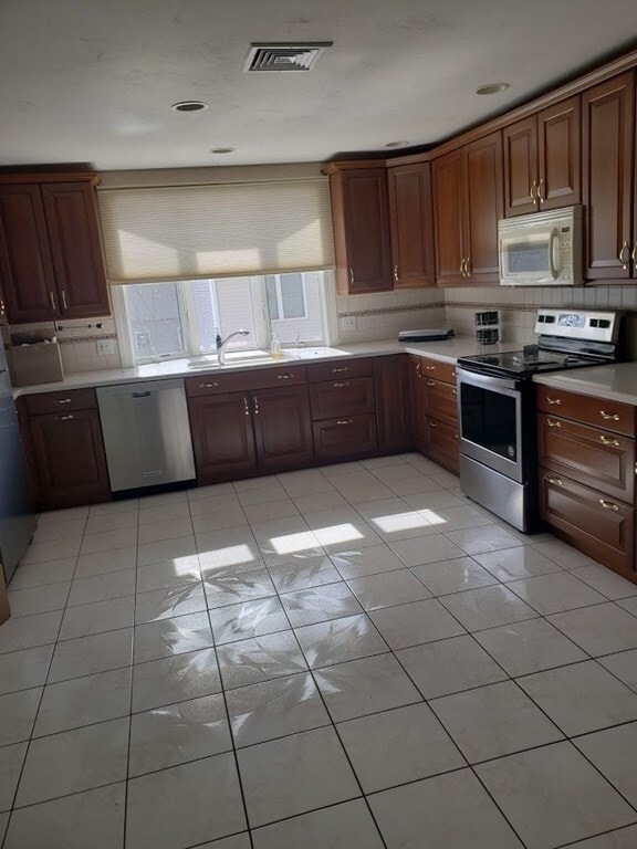 Photo - 16 Houghton St Unit 2