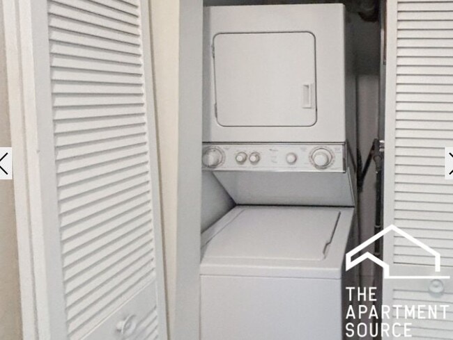Photo - 5062 N Winchester Ave Unit 3W