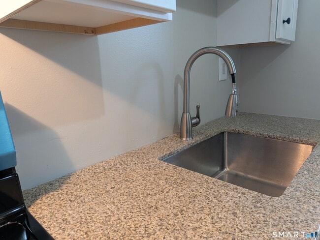 Photo - 60 Skyline Dr Unit D