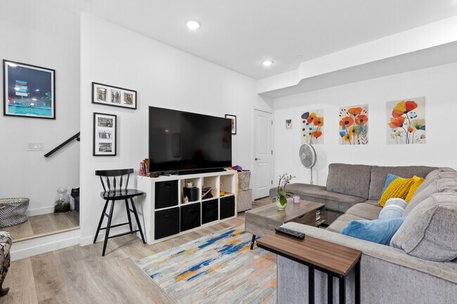 Photo - 2400 Germantown Ave