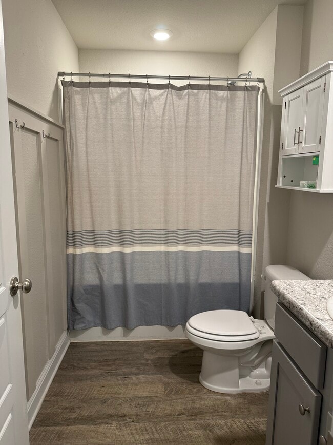 Photo - 6439 Eastland Cir