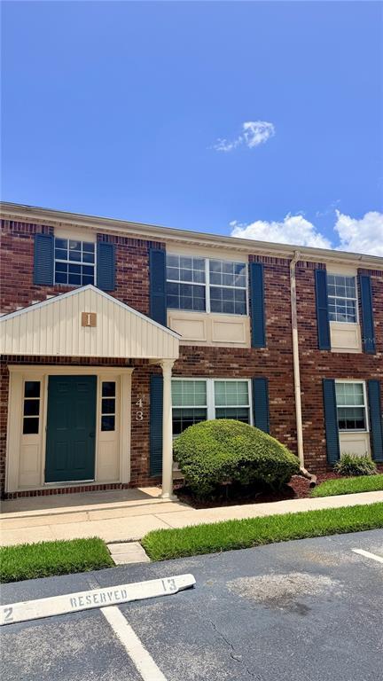 Building Photo - 1920 E Edgewood Dr Unit I4