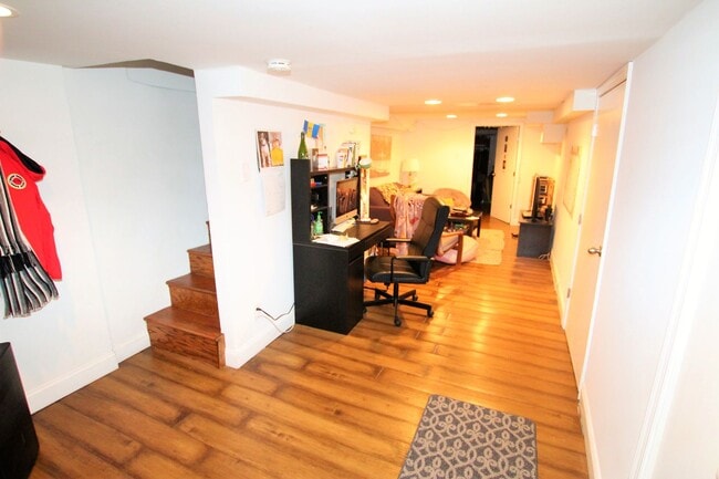 Photo - 3 bedroom 2 bath apartment in south broad street Unidad 1