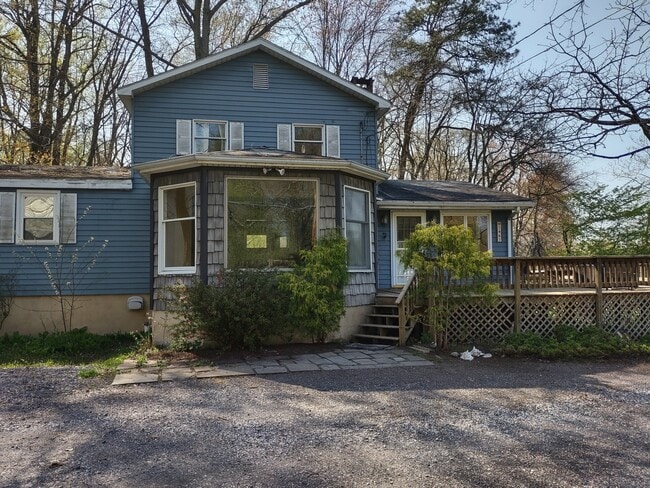 Building Photo - Nana's House