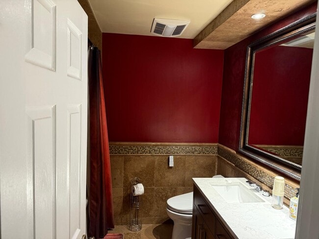 Photo - 22482 Lake Forest Ln