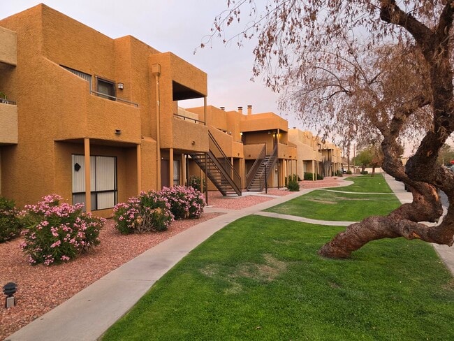 Photo - 11640 N 51st Ave Unit 11640 N 51st Avenue