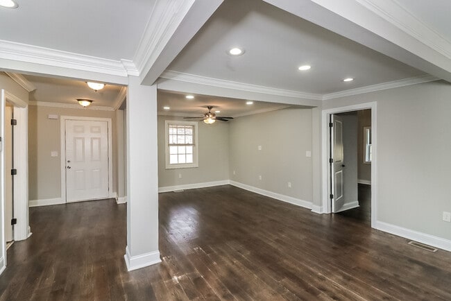 Photo - 2972 Hogan Rd