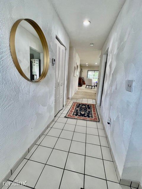 Photo - 3 br, 2 bath House - 9299 Vista del Lago # H