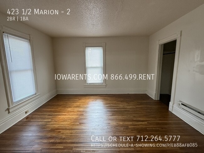 Building Photo - 423 1/2 Marion-2 Unit 2
