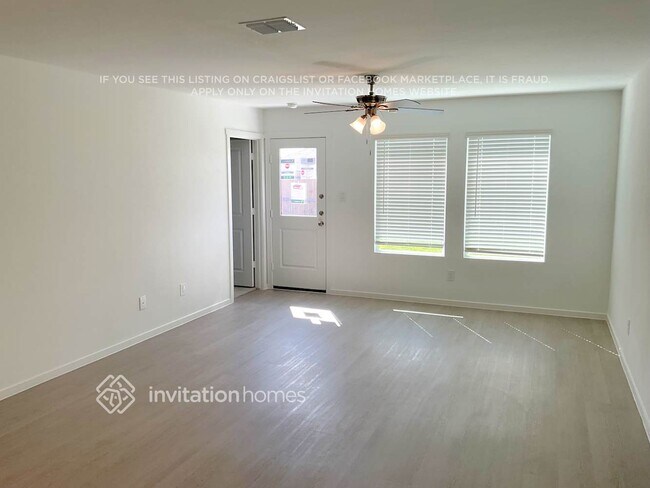 Photo - 1410 Merlin Blf St