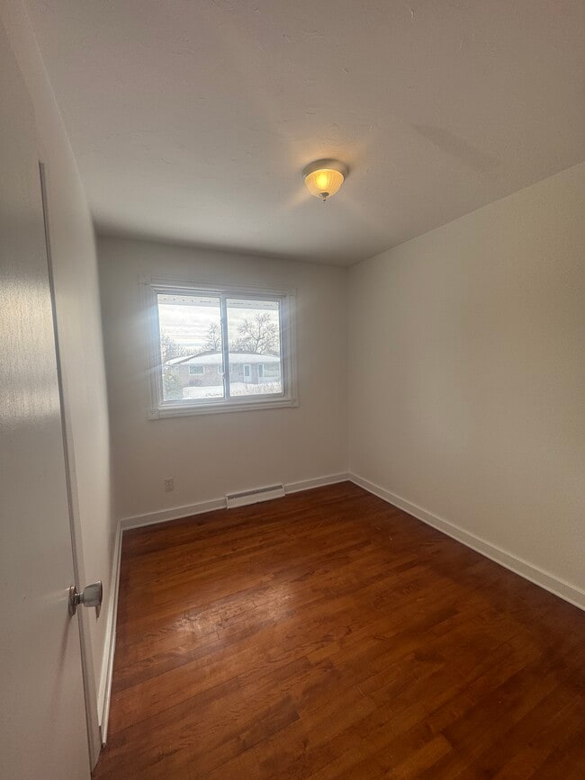 Photo - Spacieux 4 Chambres à Gatineau (89 Rue Bagot) TOUS INCLUS! Unit 1