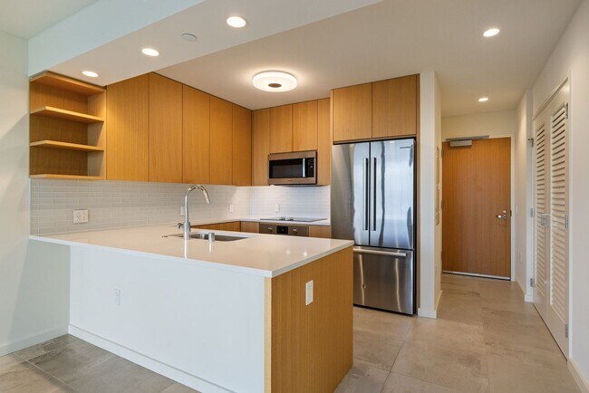 Photo - Sky Ala Moana West #1508 - Live in the heart of Honolulu! Unit 1508