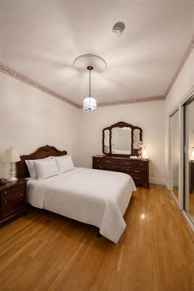 Photo - 107 2nd St Unit 1