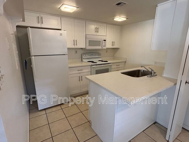 Photo - 1730 W Emelita Ave Condo Unit #2035