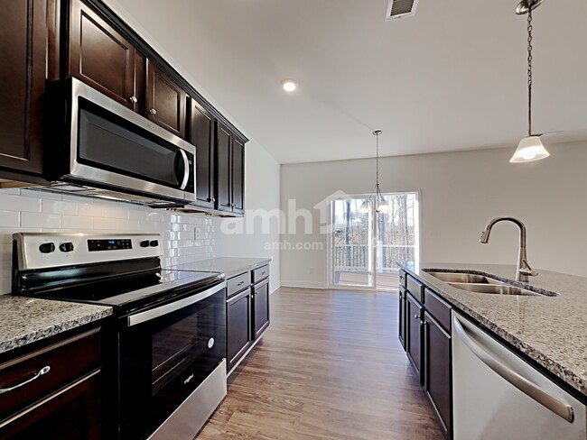 Photo - 5255 Valley Dr