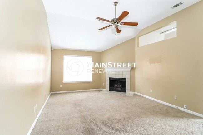 3 Bedroom Pet-Friendly Home in Memphis, TN with Main Street Renewal