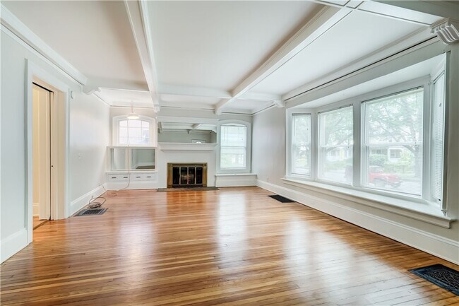 Photo - 190 Dartmouth St