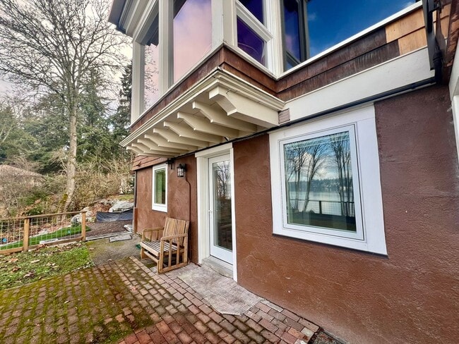 Photo - Private Waterfront Apartment