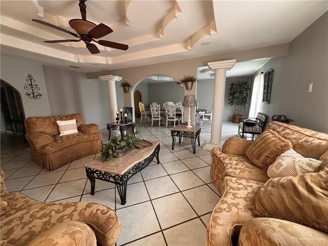 Photo - 11 N La Homa Rd