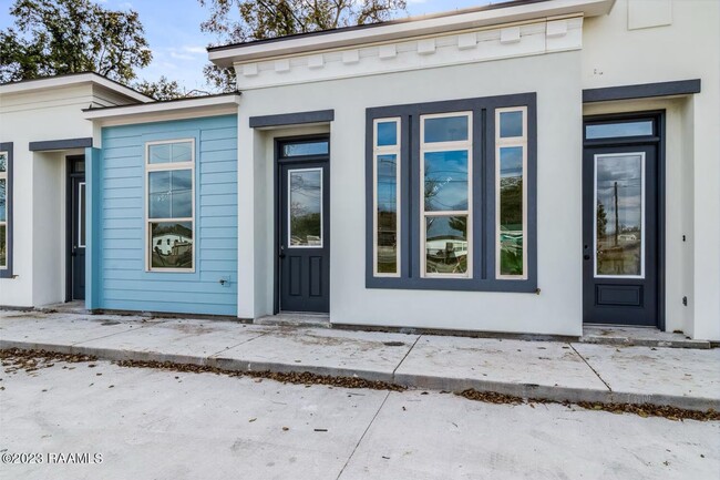 Photo - 508 E Main St