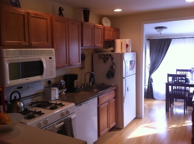 Photo - 836 South Broom Street Unit Apt-2