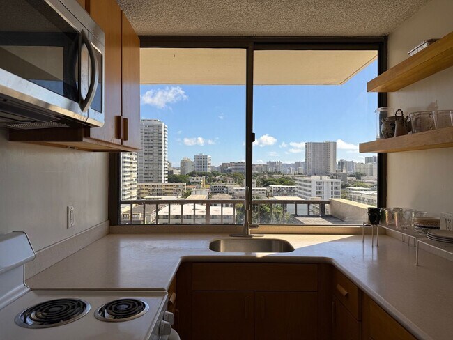 Photo - Furnished one bedroom with secured parking Unit 802