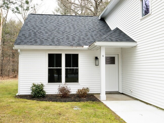 Photo - 5 Barracks Rd