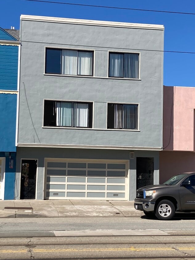 Photo - 2712 Judah St (San Francisco, CA)
