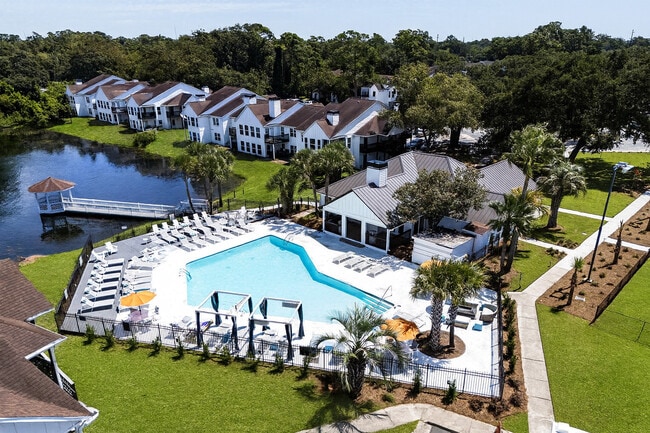 Building Photo - The Cooper