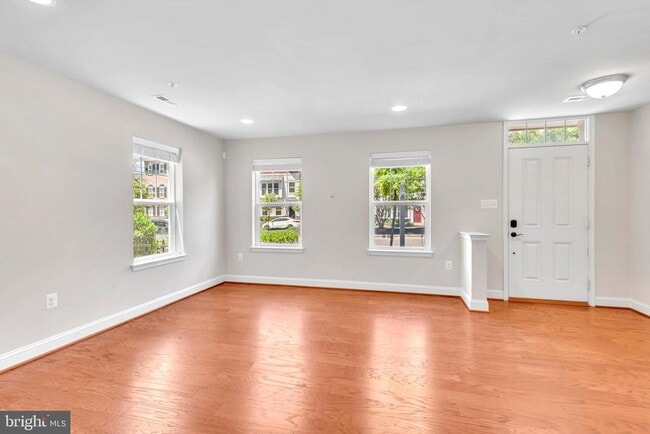 Photo - 617 S Cherry Grove Ave