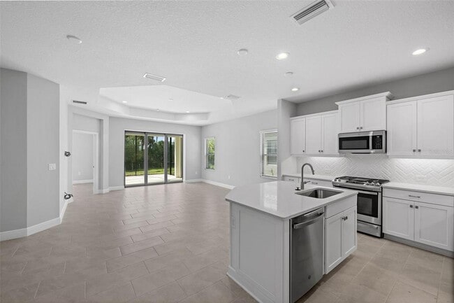 Photo - 4338 Tamarind Pl