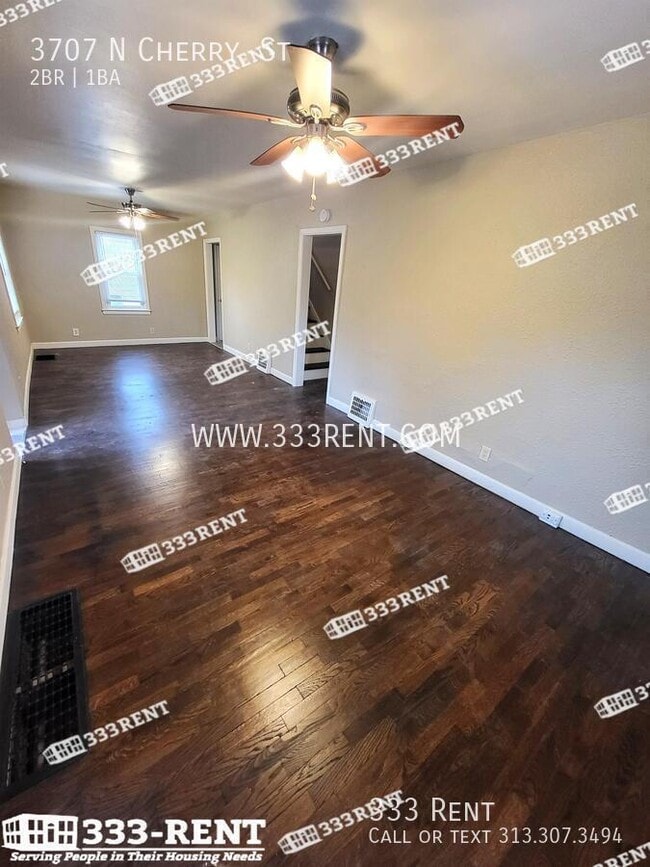 Photo - 3707 N Cherry St
