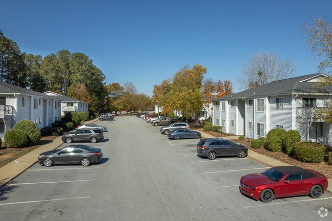 Exterior - Foxfield Apartments