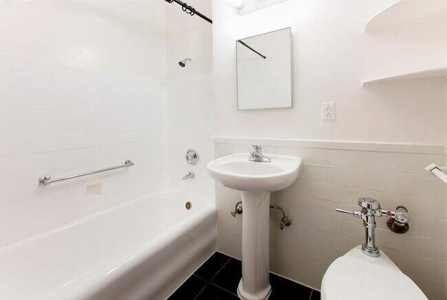 Photo - 845 California