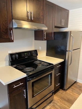 Photo - Heather Court