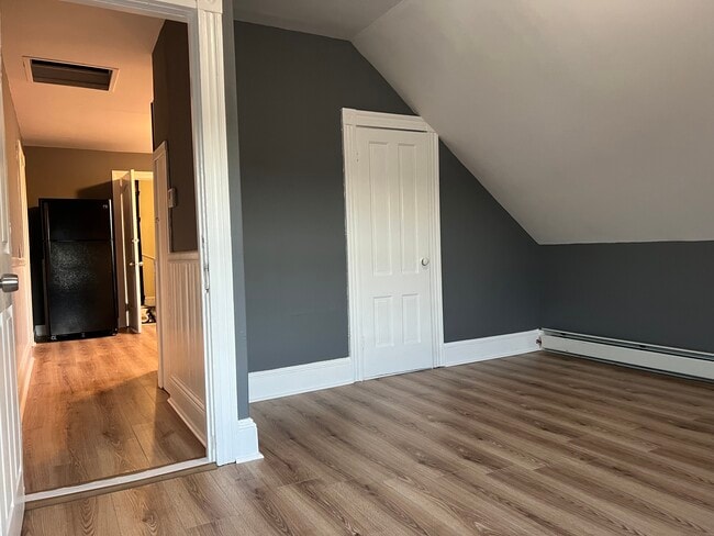 16 Tuxedo Ave Unit 3 2BR + Bonus Room