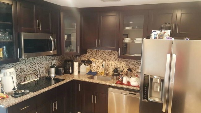 Photo - 2721 Sherman St