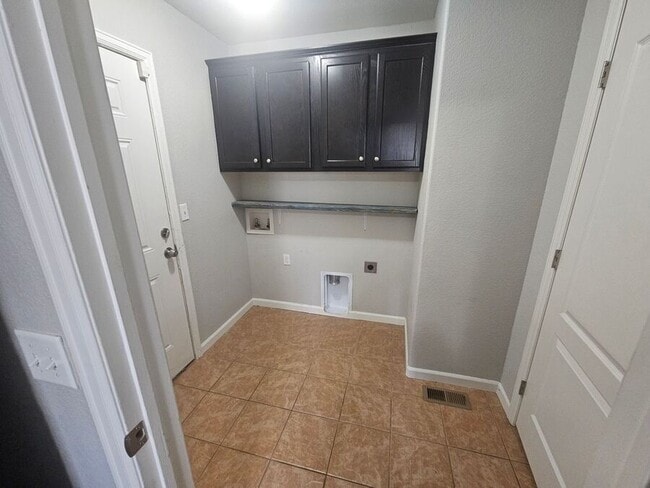 Photo - 6591 Watusi Rd
