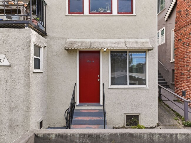 Photo - 1007-1011 Everett Ave. Unit A