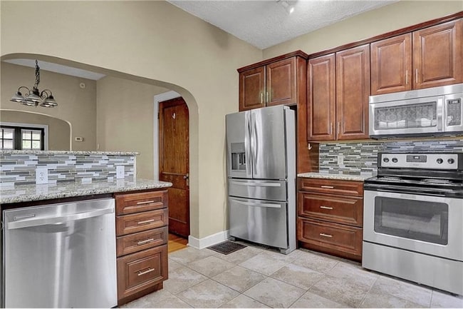 Photo - 5538 N College Ave Unit 5540