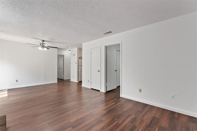 Photo - 12900 Hymeadow Dr