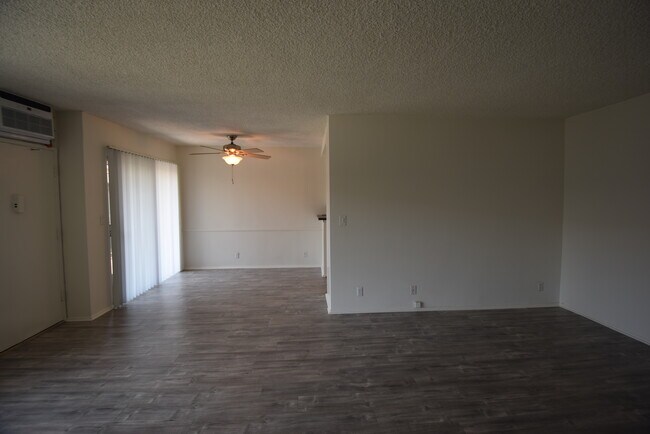 Photo - Woodman Court Apartments