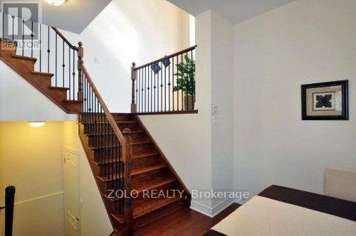 Photo - 584 Tapestry Ln