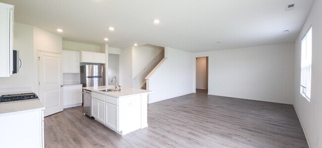Photo - 7828 W 105th Pl