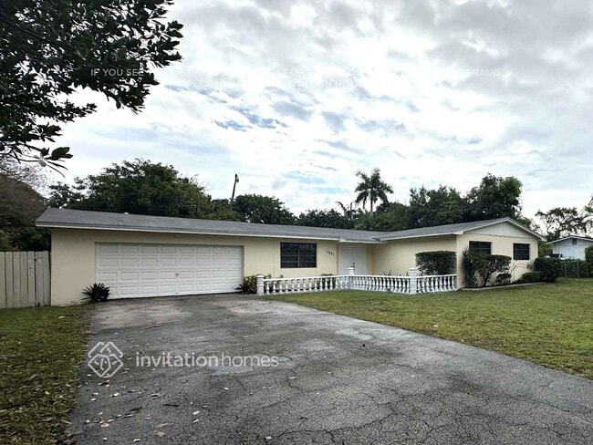 Photo - 17421 SW 92nd Ct