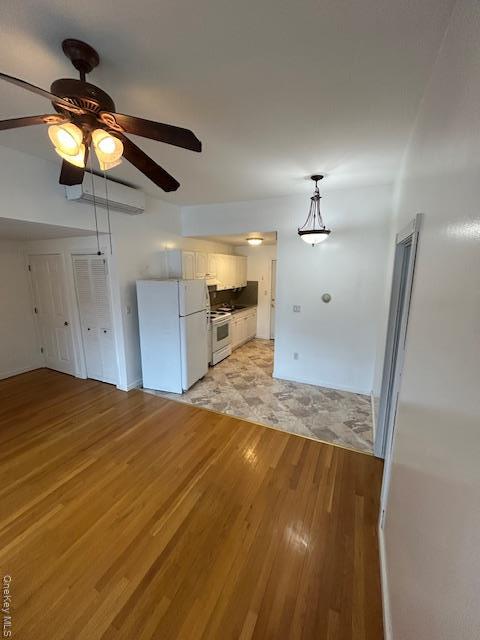 Photo - 85 Heling Blvd