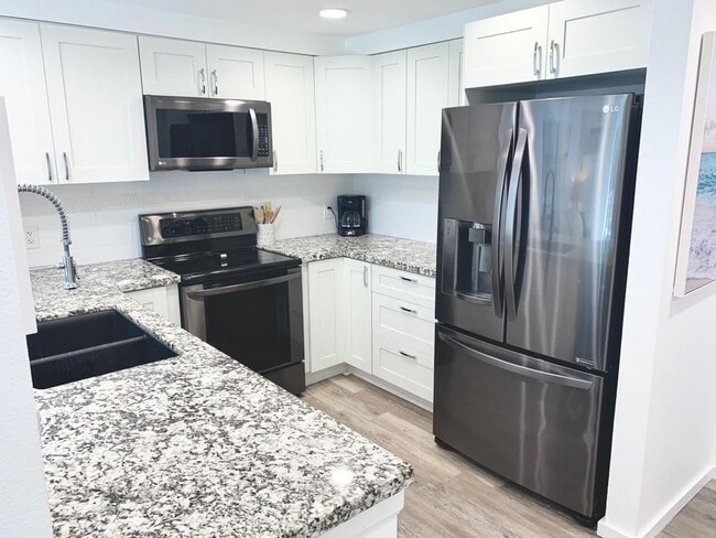 Photo - Fully Furnished Luxury Unit