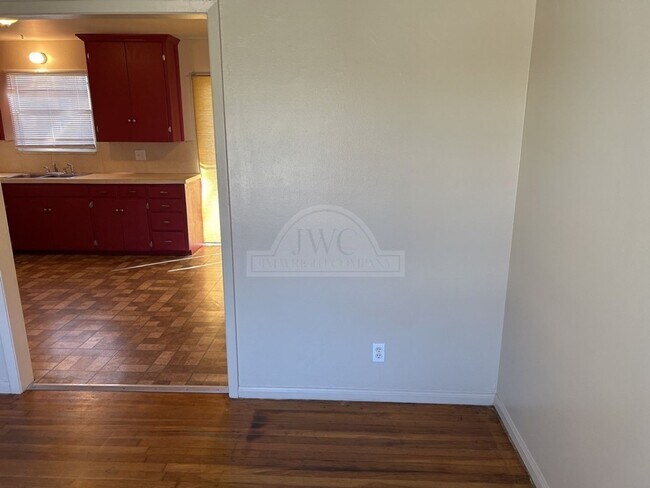 Photo - 1504 Redondo Dr