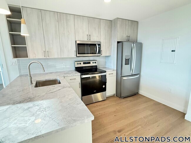 Photo - 55 Brighton Ave Unidad 601